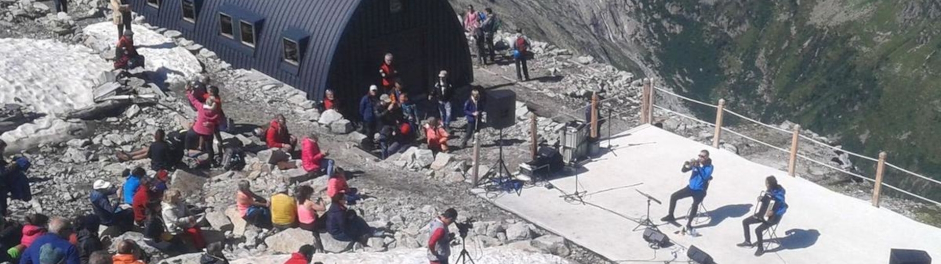 “Cent’anni di turismo: una festa nel cielo” Articolo tratto da Bresciaoggi